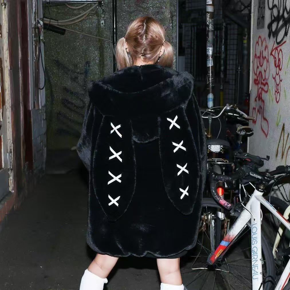 Soft Girl Plush Coat for Women in 2025 Autumn and Winter, Featuring Cute Bunny Ears and Thick Eco-friendly Fur Imitation of Rabbit Fur, with a Fluffy Coat Design