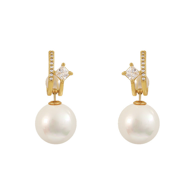 A multi-wear sweet, light, luxurious, high-end, temperament earring, big and small pearls, fashionable niche trend design earrings