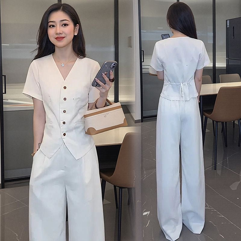 Tencel linen sleeveless high-end two-piece set for summer 2026, featuring a classic style with a vest and wide-leg pants.