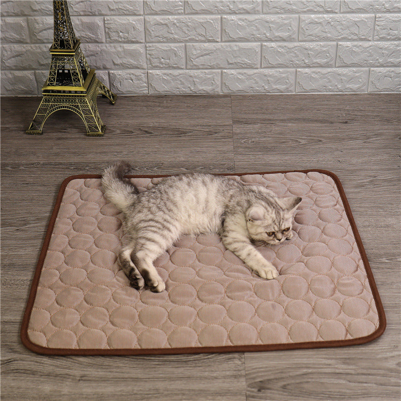 Cross-border Amazon Explosive Summer Pet Ice Mat Dog Mat Ice Silk Mat Cat Cool Mat Pet Supplies Wholesale