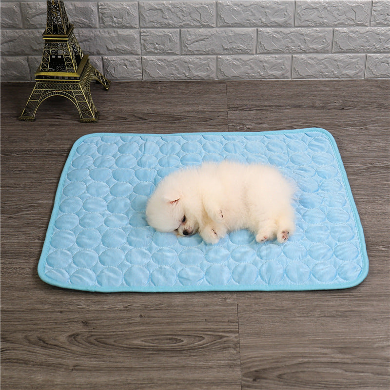 Cross-border Amazon Explosive Summer Pet Ice Mat Dog Mat Ice Silk Mat Cat Cool Mat Pet Supplies Wholesale