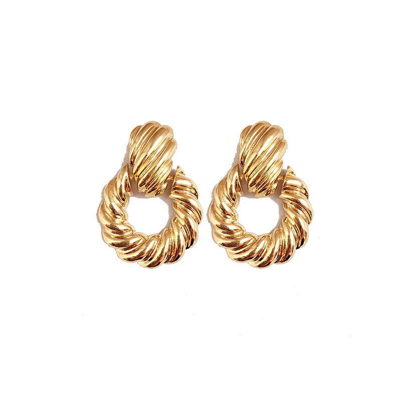 European and American popular jewelry wholesale alloy earrings cross-border trade new products exaggerated earrings Qingdao jewelry