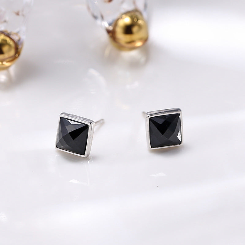 Clearance special price tail goods processing Wanying jewelry square black agate earrings S925 sterling silver earrings trendy accessories