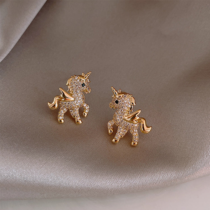 925 silver needle design sense pony earrings Korea Dongdaemun small fresh and cute earrings net red short earrings women