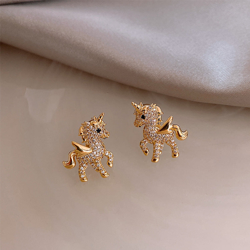 925 silver needle design sense pony earrings Korea Dongdaemun small fresh and cute earrings net red short earrings women