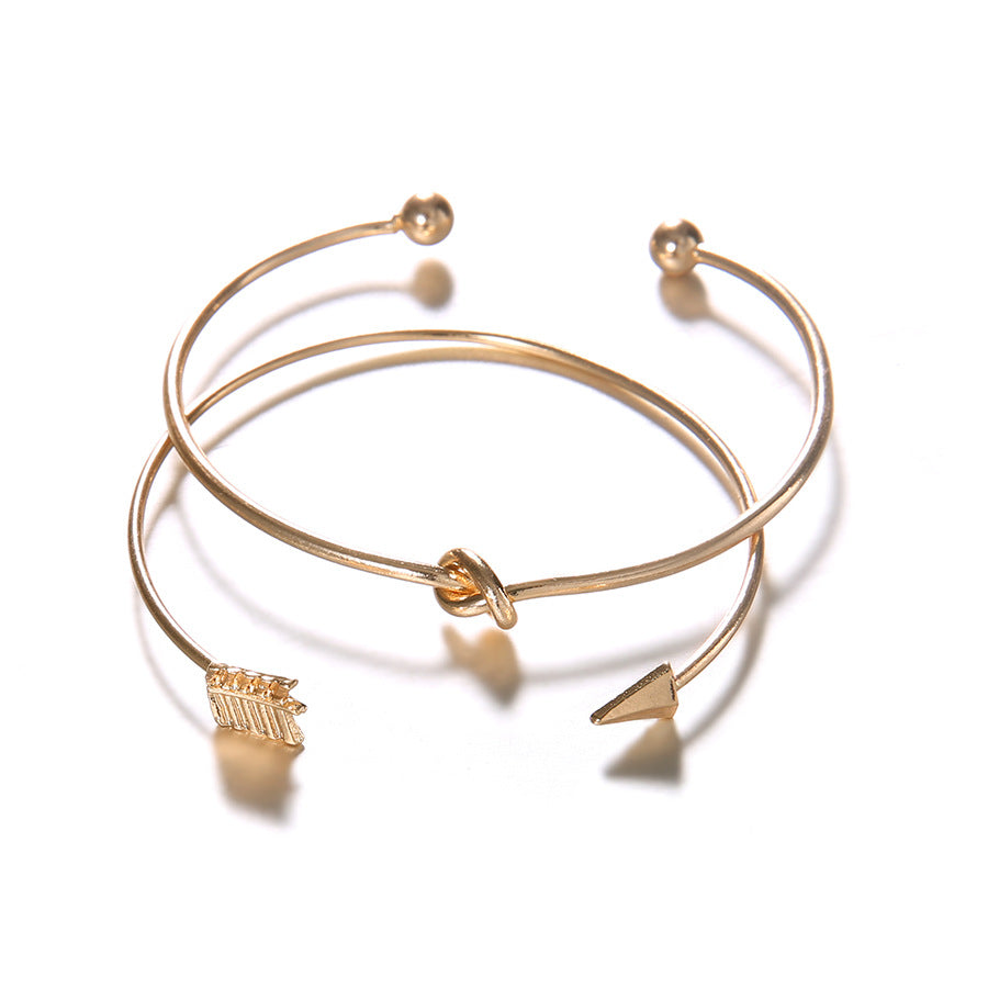 2018 Japanese and Korean fashion new women's arrow knotted open bracelet set big street shooting Europe and the United States