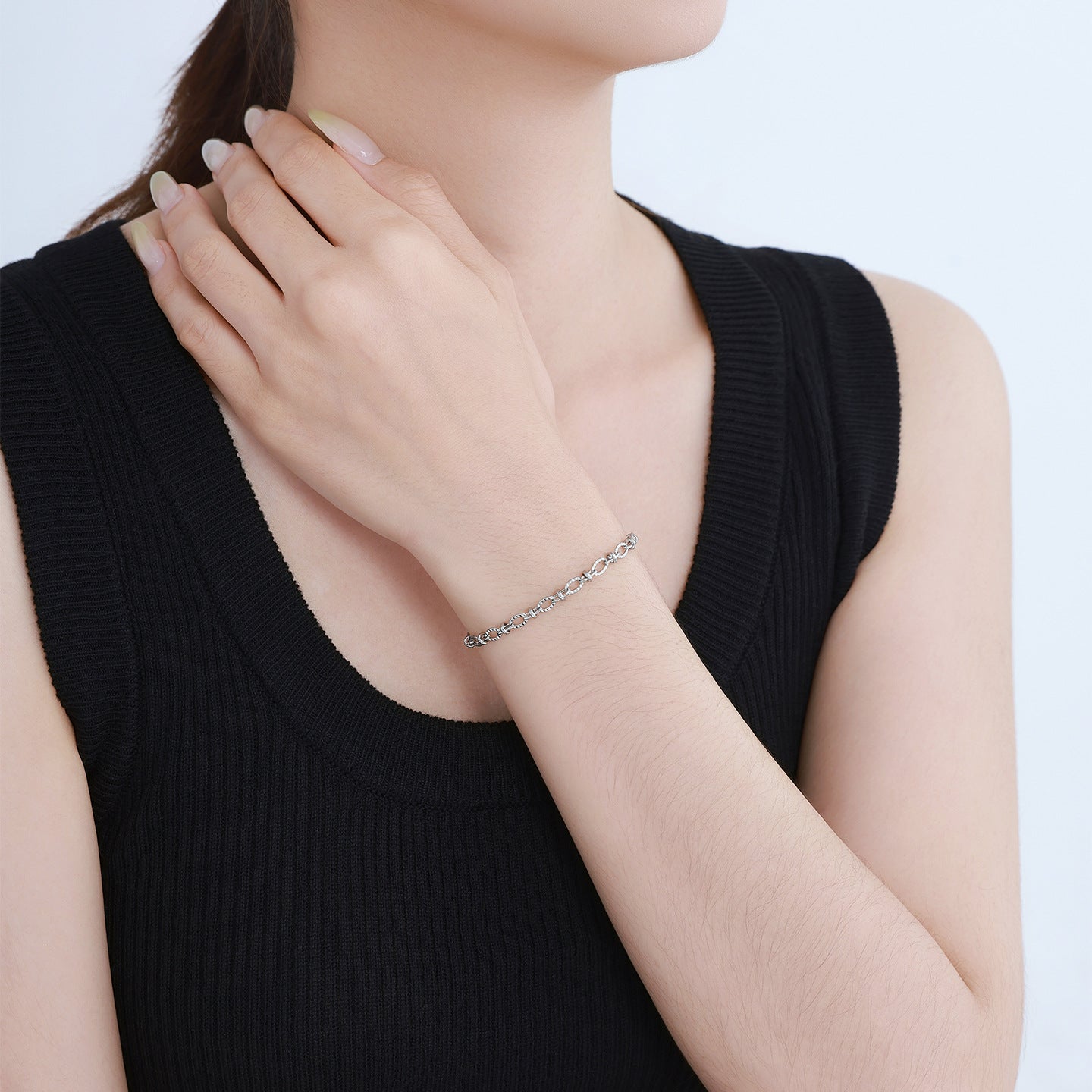Xuping Minimalist Unisex Stainless Steel Bracelet, Fashionable, Unique, Sweet and Cool Style, Trendy Geometric Cross-border Jewelry