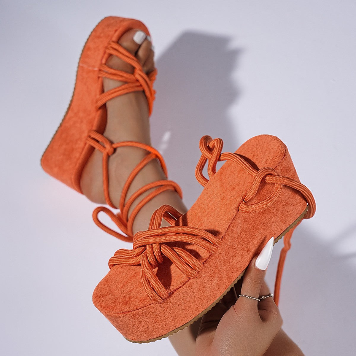 Women's Plus-size Cross-border Sandals, 2026 Spring/Summer New European and American Style Strappy Platform Sandals with Woven Cross-toe Design.