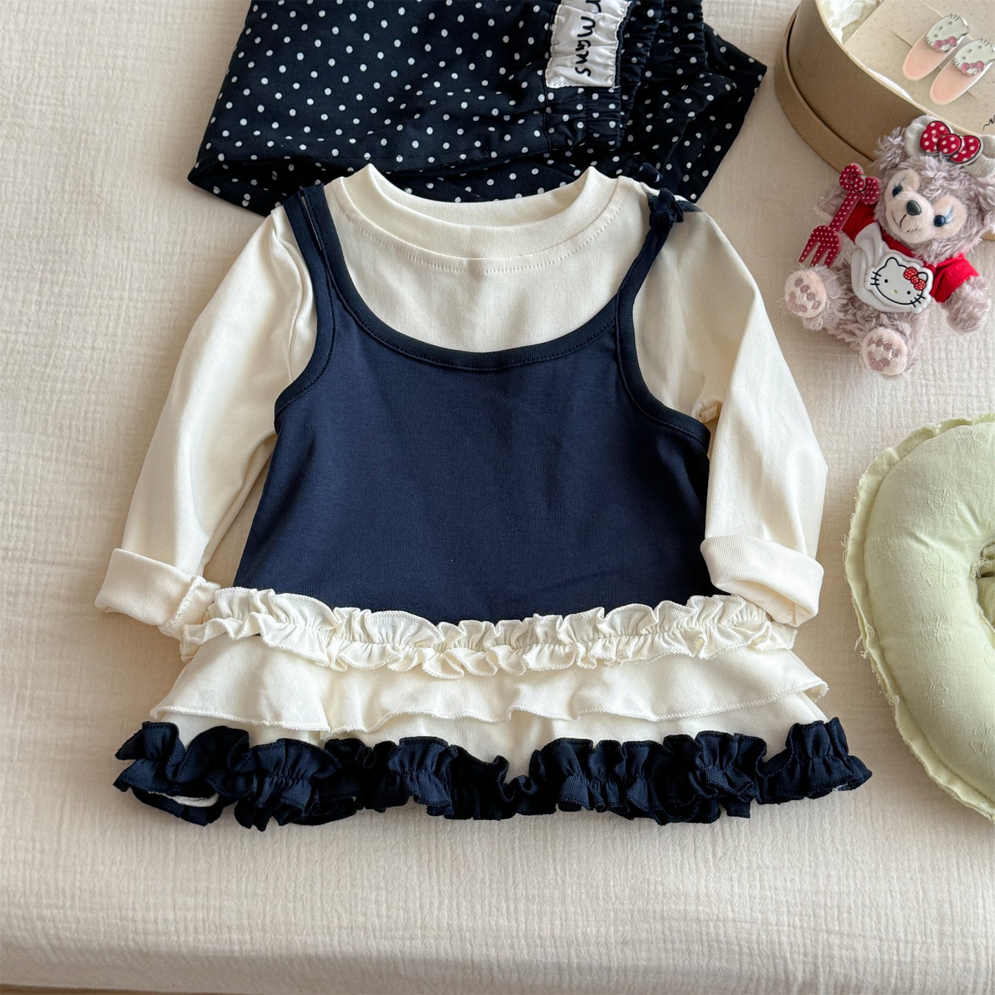 Girls' Spring and Autumn 2026 New Style Sweet Lace Faux Two-Piece Top and Floral Wide-Leg Pants Set