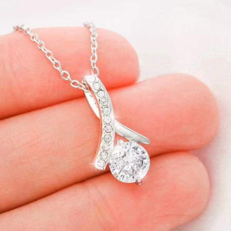 Cross-border Hot Style Soulmate Design Touching Herringbone Pendant Classic Versatile Mother's Day Gift Necklace