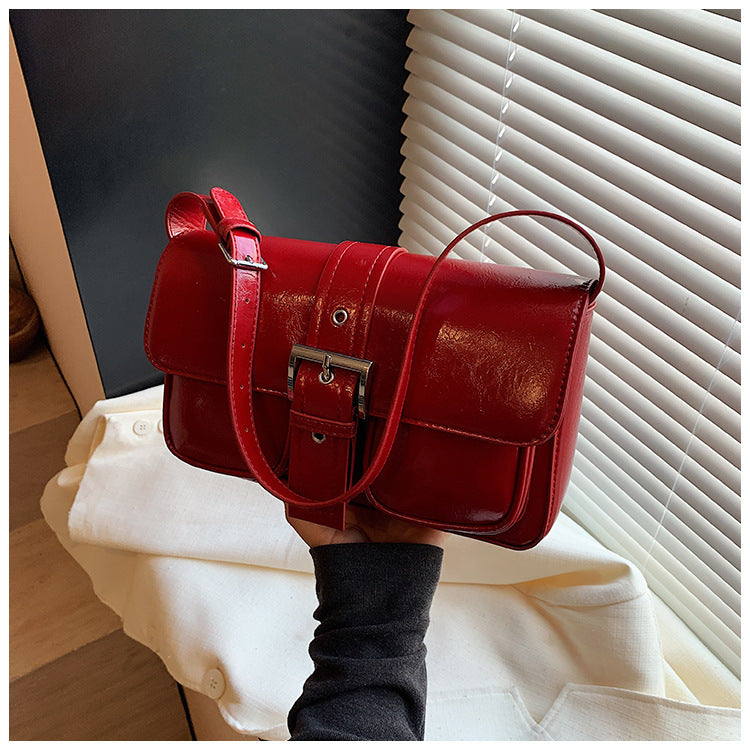 High-grade retro small bag for women 2025 new spring new single-shoulder underarm small square bag double pocket flap bag