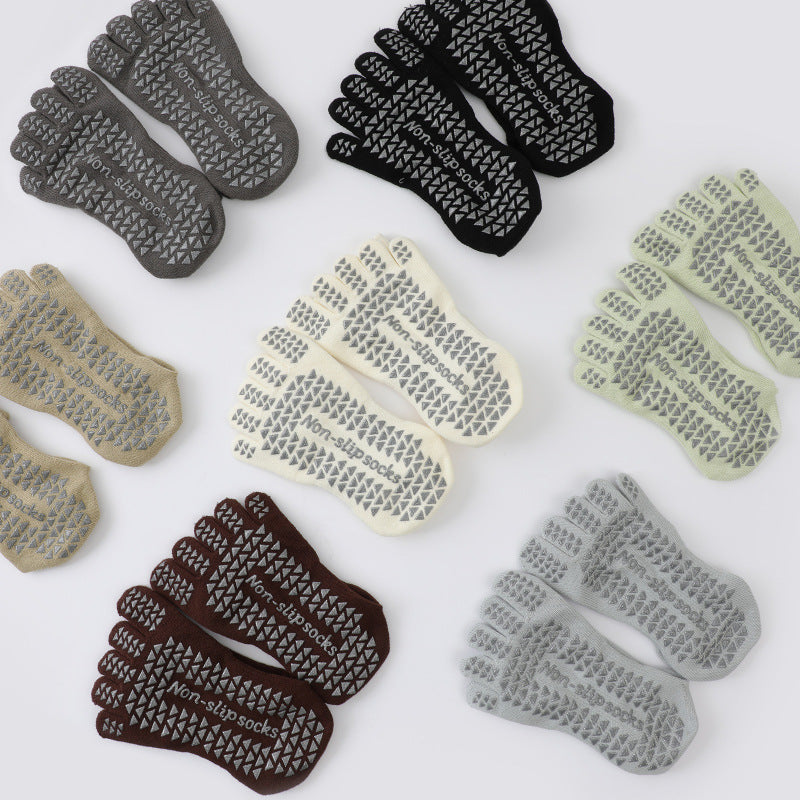 Long-tube yoga socks, autumn and winter professional non-slip socks, Pilates five-finger socks, mid-tube yoga sports socks, fitness fingering