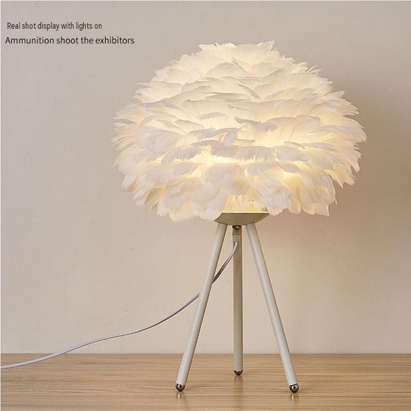 New Feather Table Lamp, ins Nordic Bedside Lamp, Decoration Golden Triangle Bedroom Lamp, LED Table Lamp Factory Direct Sale