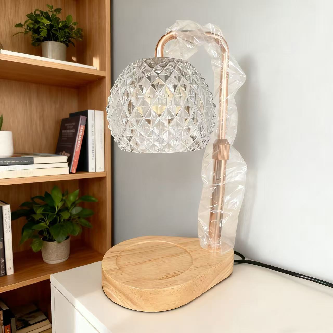 New Amazon Flameless Adjustable Aromatherapy Candle Lamp, Solid Wood Aromatherapy Essential Oil Candle Lamp, Bedroom Atmosphere Table Lamp