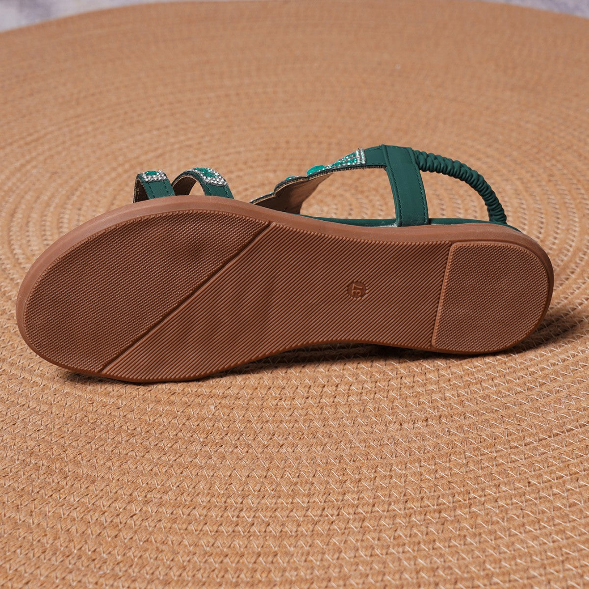 Bohemian 2026 New Cross-border Casual Rhinestone Flower Women's Comfortable Flat Sandals