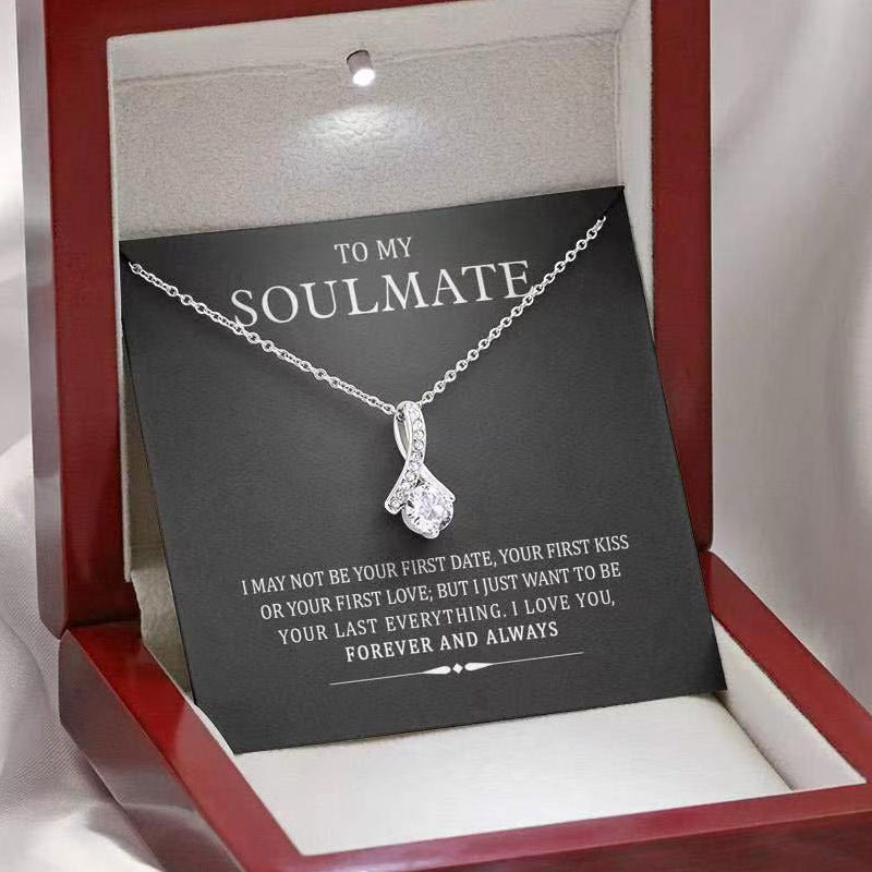 Cross-border Hot Style Soulmate Design Touching Herringbone Pendant Classic Versatile Mother's Day Gift Necklace