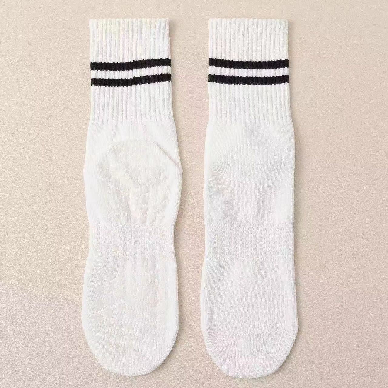 Yoga non-slip socks women's dance trampoline Pilates fitness mid-tube socks indoor shock-absorbing sports yoga socks