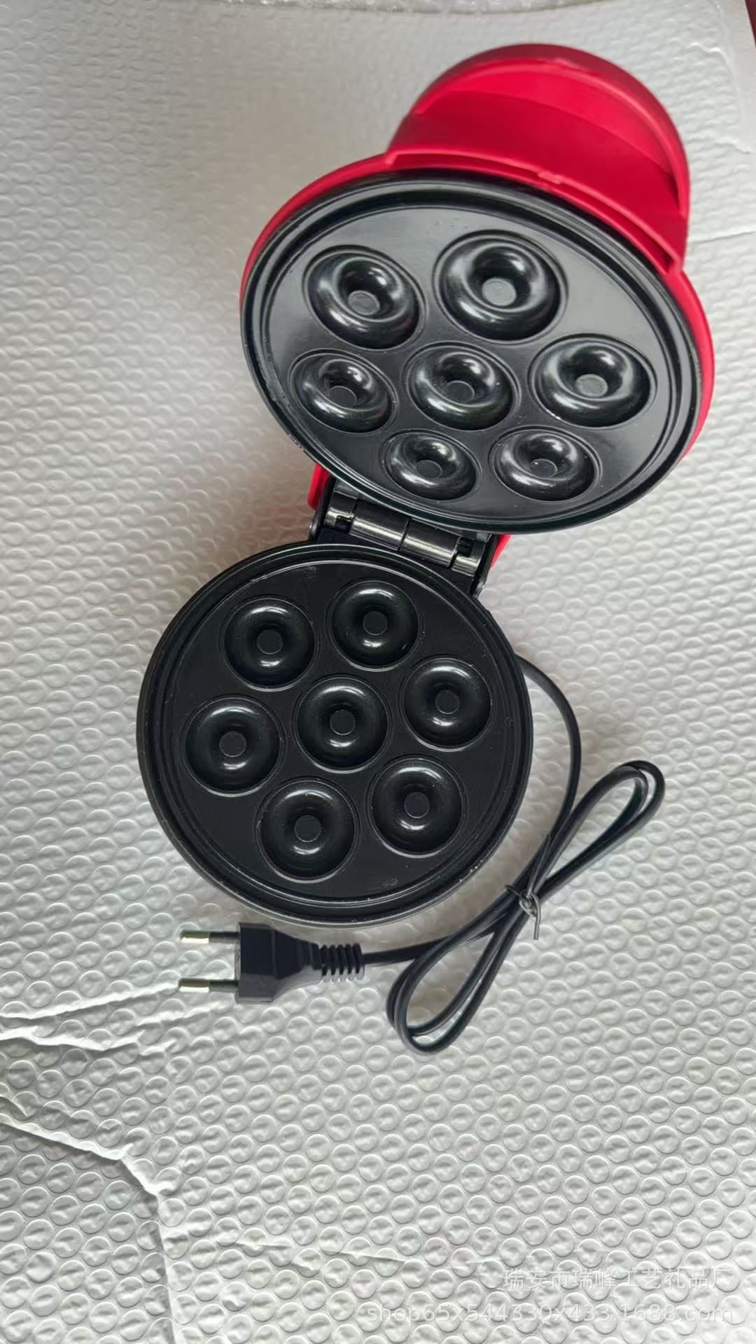Cross-border Portable Home Waffle Maker, Mini Breakfast Machine, Baking Cake, Heart-shaped, Round Pancake Electric Griddle