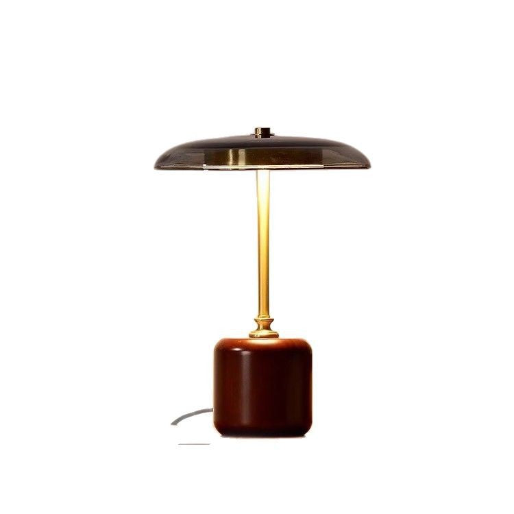 Copper and Solid Wood French Vintage Bedroom / Study Retro Southeast Asian Style High-end Atmosphere Eye-protecting Dowry / Wedding Table Lamp