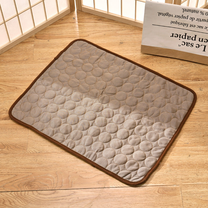 Cross-border Amazon Explosive Summer Pet Ice Mat Dog Mat Ice Silk Mat Cat Cool Mat Pet Supplies Wholesale