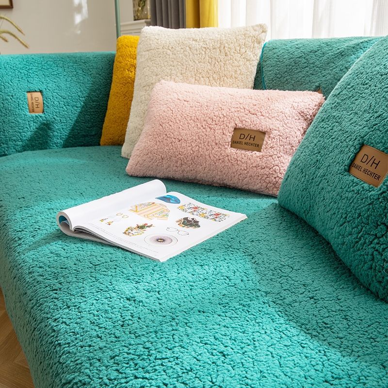 Sofa Cushion Winter Style Non-slip Plush Thickened, Nordic sofa Cover Cushion Cover Towel