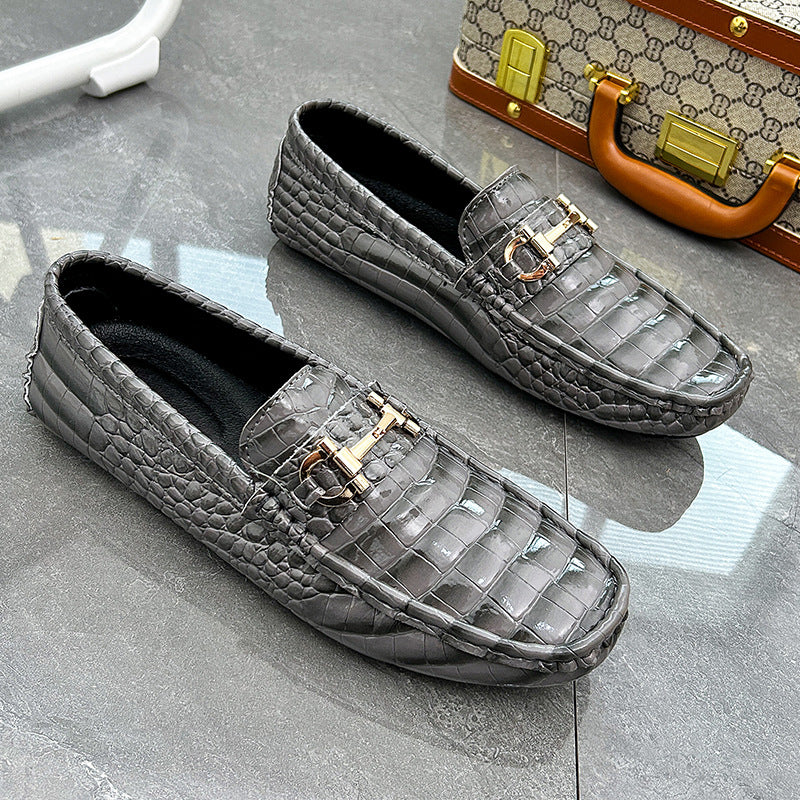 Cross-border plus size 48 crocodile pattern loafers for men, trendy driving shoes, slip-on shoes, handmade casual leather shoes for men.