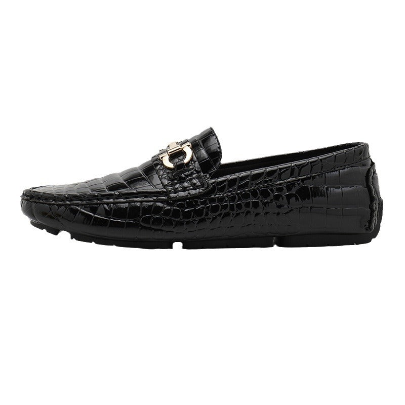 Cross-border plus size 48 crocodile pattern loafers for men, trendy driving shoes, slip-on shoes, handmade casual leather shoes for men.