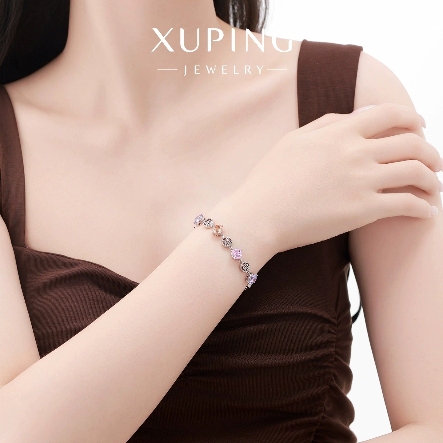 Xuping Gemstone Series Fashionable and Light Luxury "Fu" Character Patchwork Bracelet with Geometric Round Zircon Buckle, Elegant Jewelry