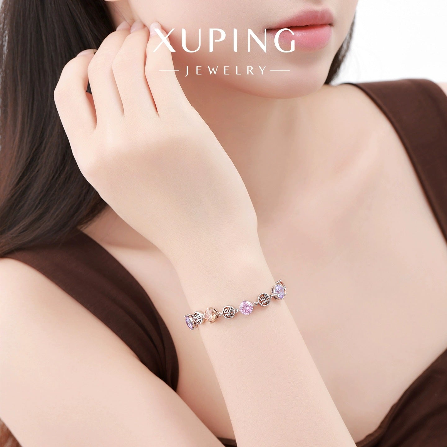 Xuping Gemstone Series Fashionable and Light Luxury "Fu" Character Patchwork Bracelet with Geometric Round Zircon Buckle, Elegant Jewelry