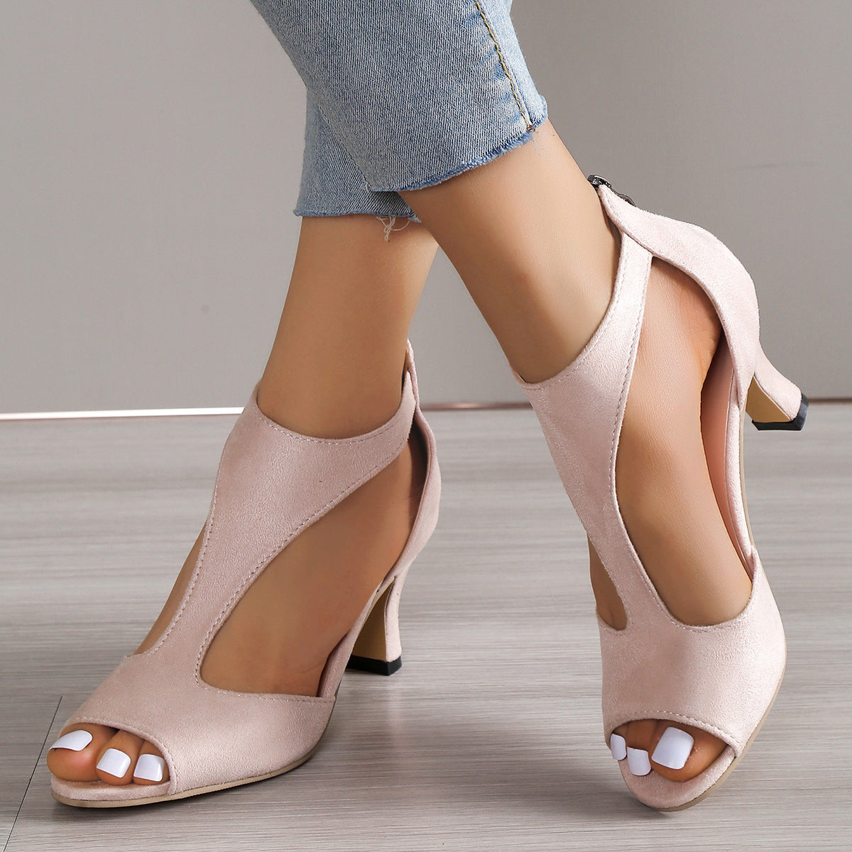 Fashionable Peep-toe Sandals with Back Zipper Heel for Women, New Summer 2026 Style, Plus Size, Side Cutout, Stiletto Heel, Roman Sandals.