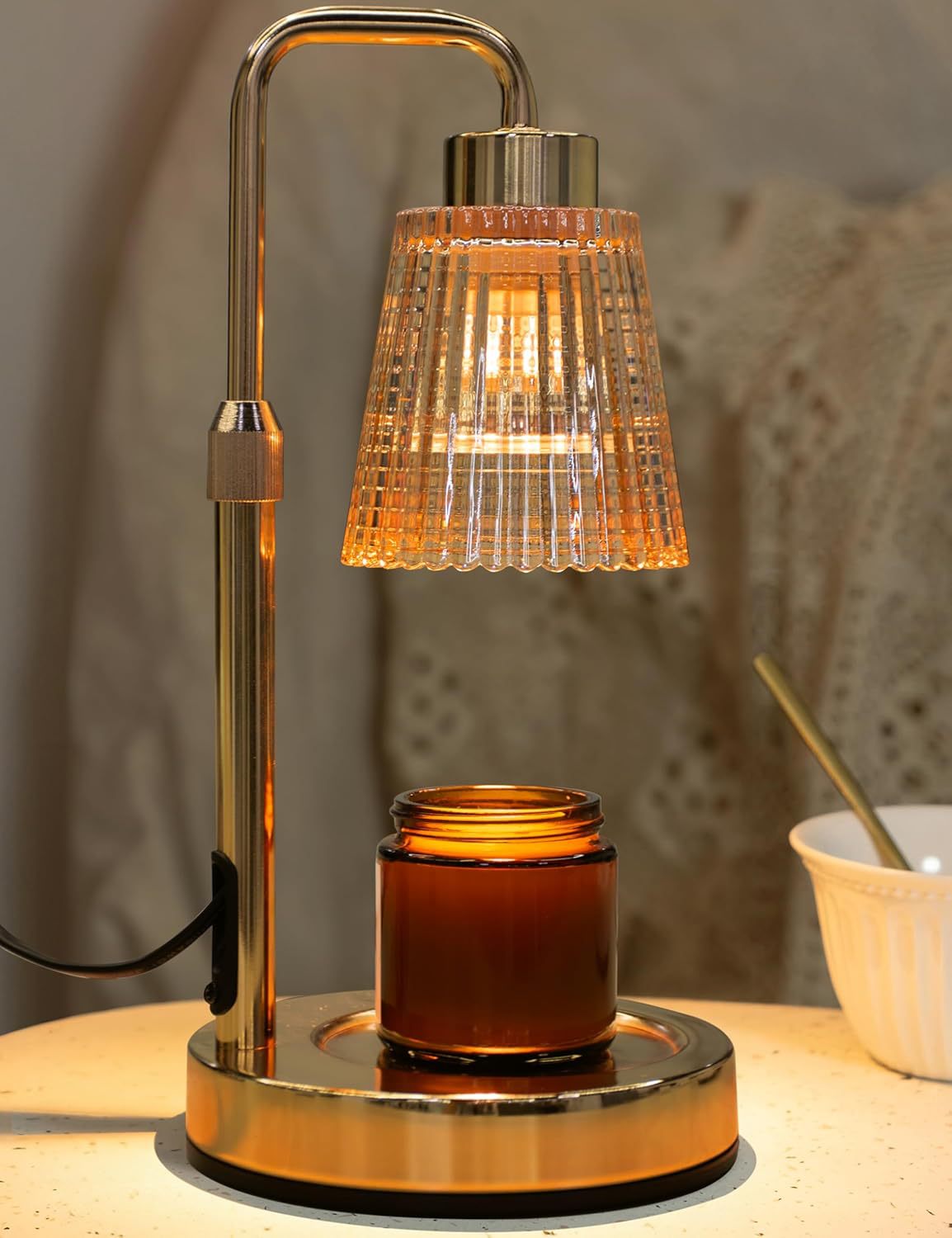 New Amazon Flameless Adjustable Aromatherapy Candle Lamp, Solid Wood Aromatherapy Essential Oil Candle Lamp, Bedroom Atmosphere Table Lamp