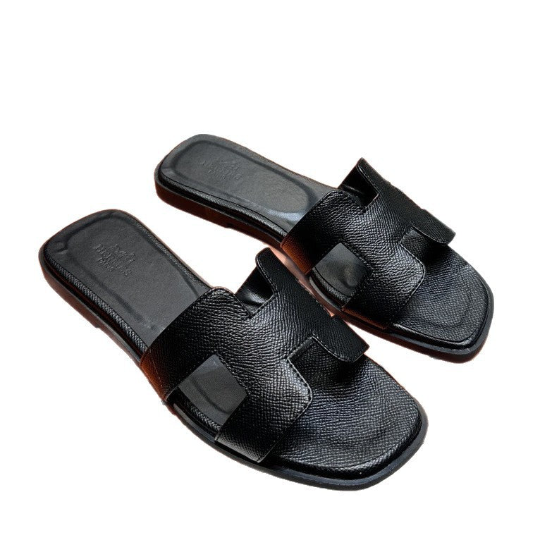 2026 New H-Style Women's Fashionable Genuine Leather Sandals with Rhinestones, Versatile Flat Beach Sandals, One-Strap Slippers