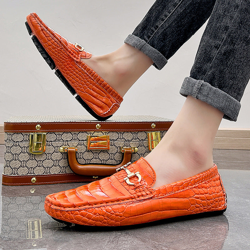 Cross-border plus size 48 crocodile pattern loafers for men, trendy driving shoes, slip-on shoes, handmade casual leather shoes for men.