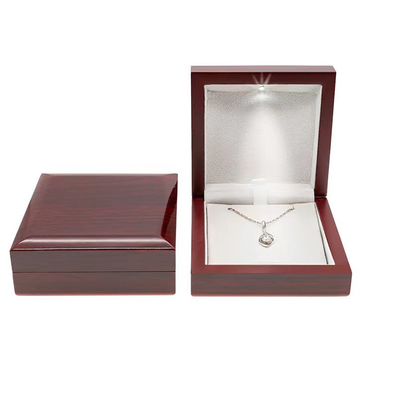 Cross-border Hot Style Soulmate Design Touching Herringbone Pendant Classic Versatile Mother's Day Gift Necklace