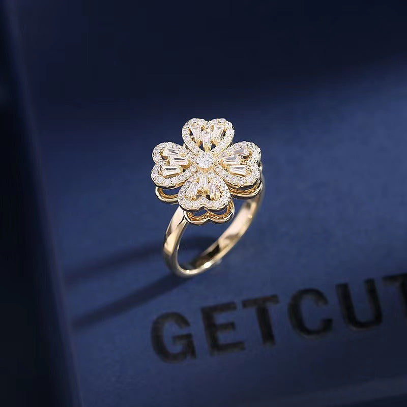 Internet celebrity's same style Shilairun rotatable four-leaf clover pendant 925 silver needle earrings ring rotating necklace set