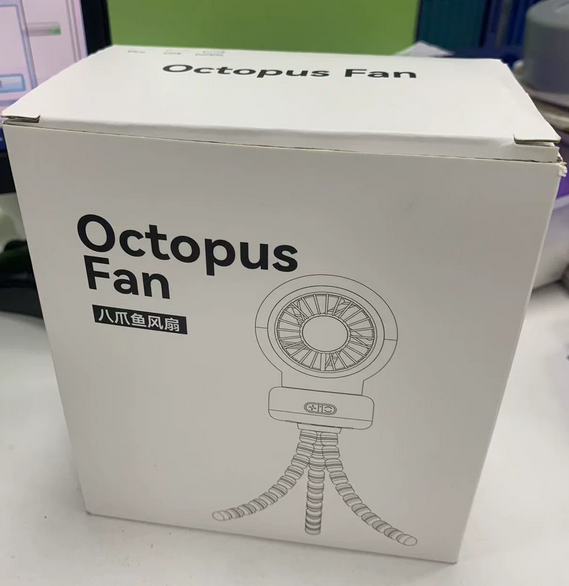 Cross-border 2026 Baby Stroller Fan Oscillating Baby Stroller Octopus Clip Portable Mini Rechargeable
